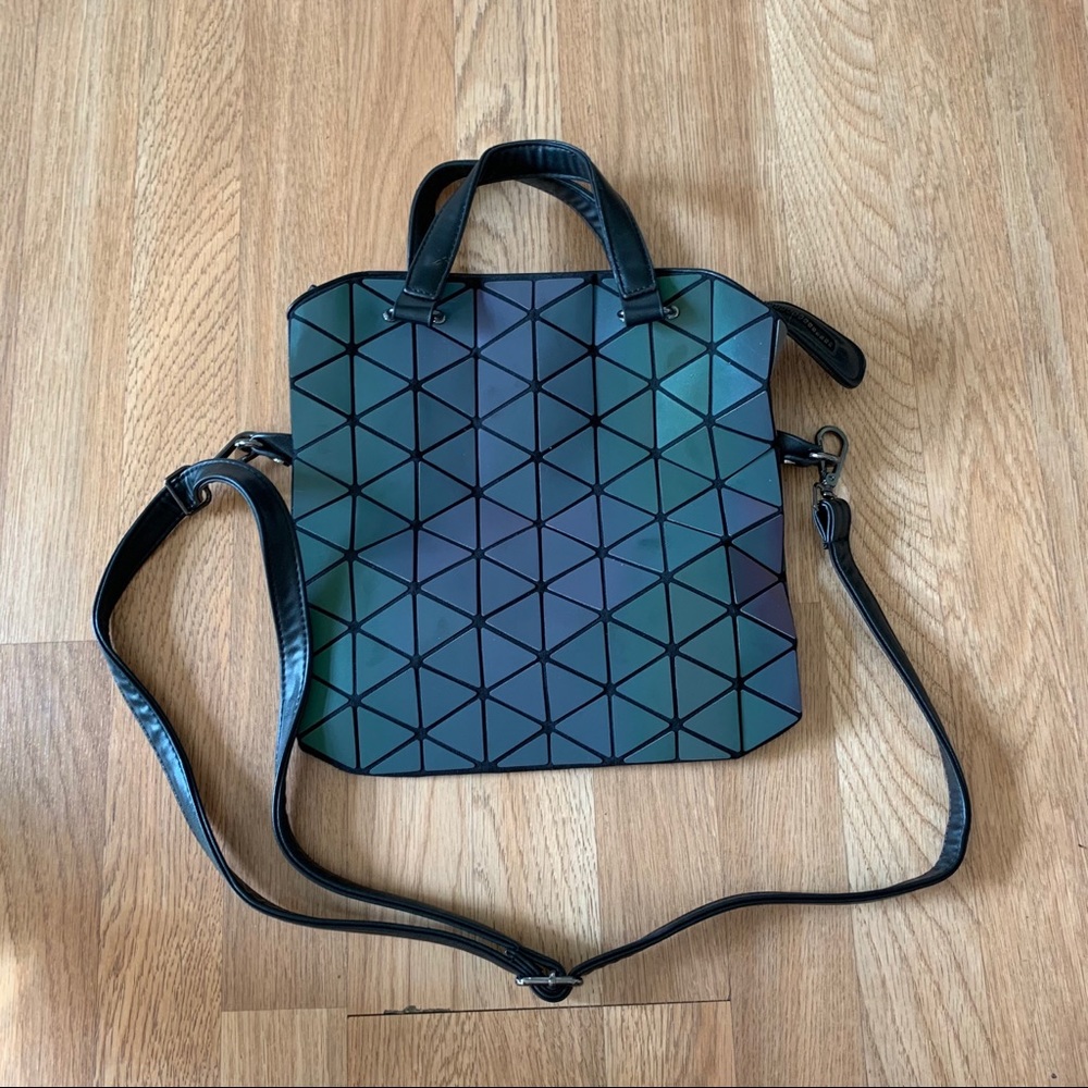 Iridescent Geometric Patterned Crossbody